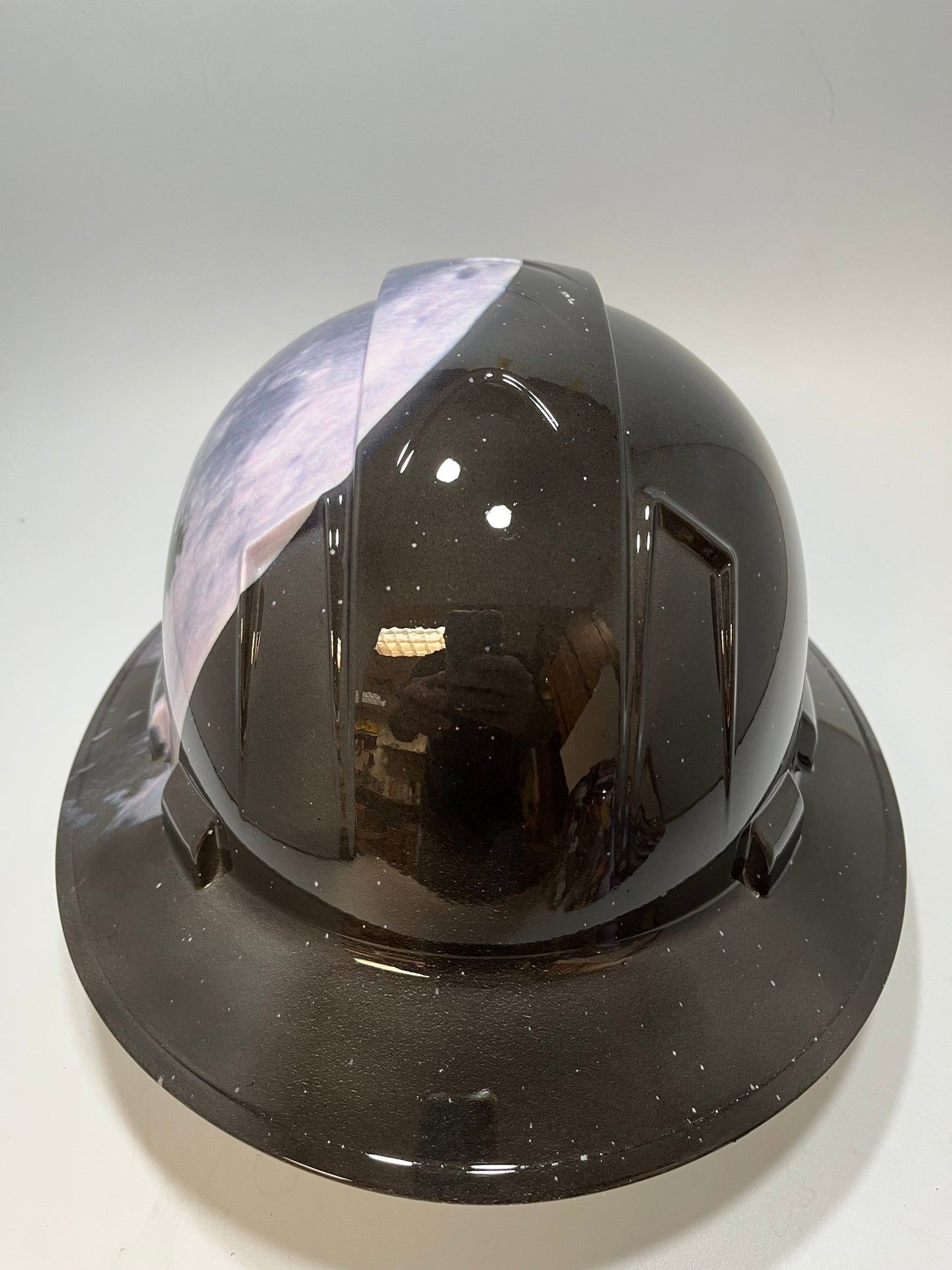 Full Brim Hard Hat Hydro Dipped HOWL AT THE MOON